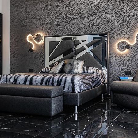 Prezioso Suites & Rooms Lecce Buitenkant foto