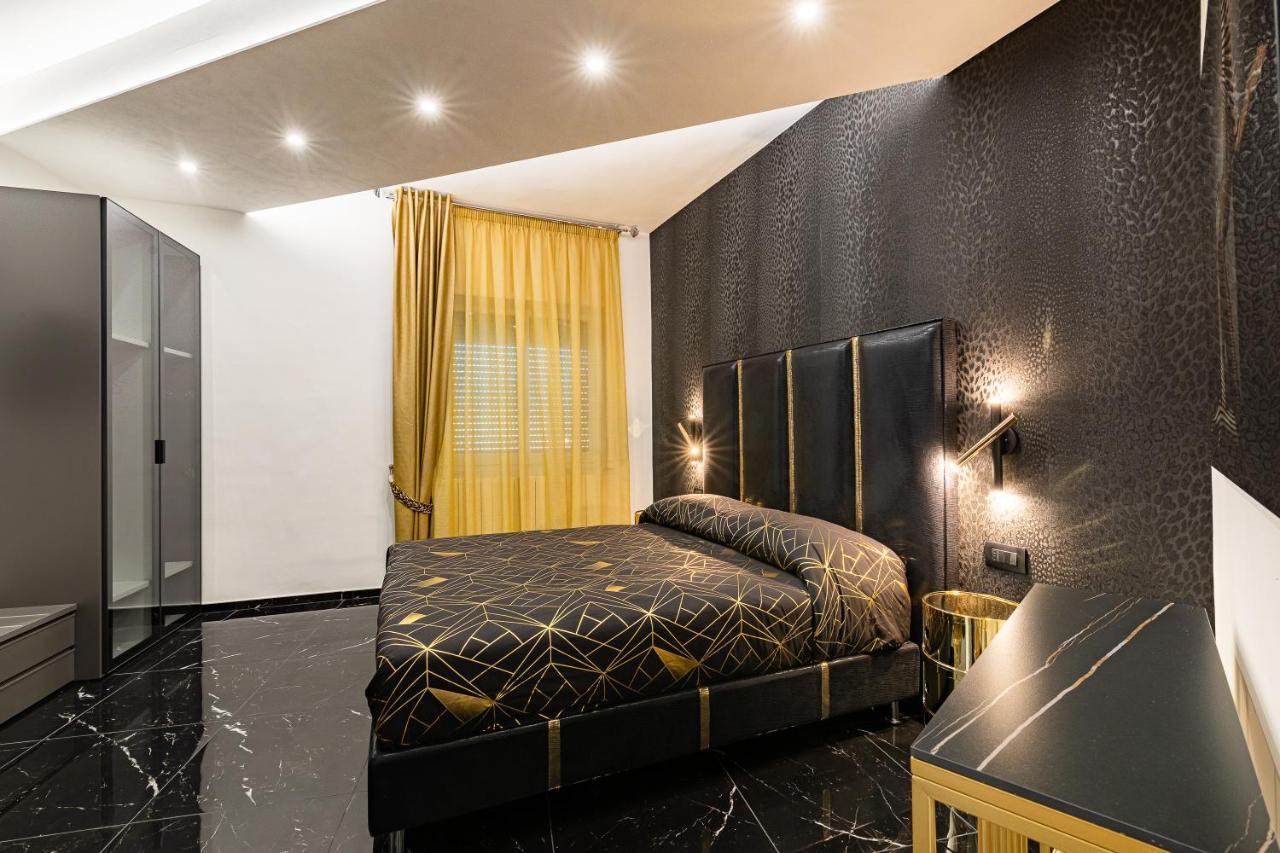 Prezioso Suites & Rooms Lecce Buitenkant foto