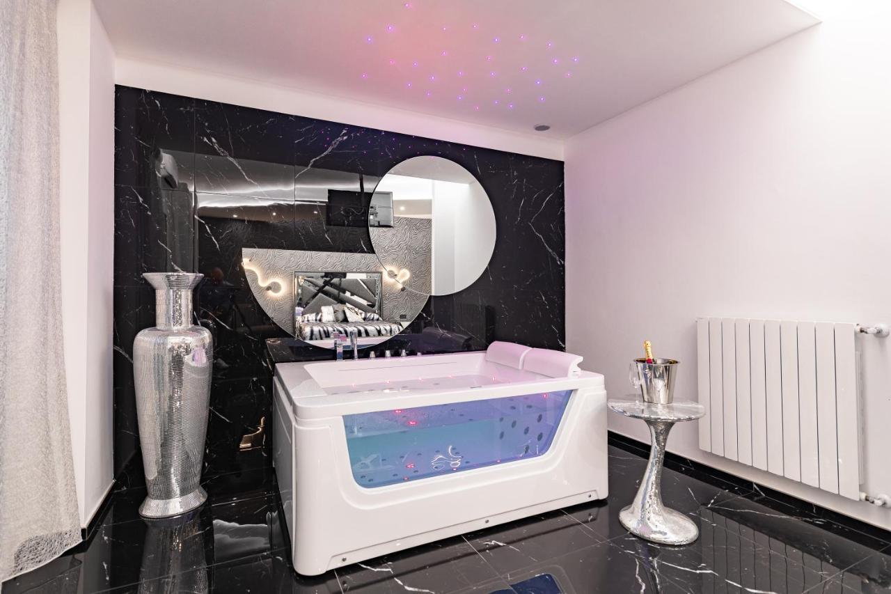 Prezioso Suites & Rooms Lecce Buitenkant foto