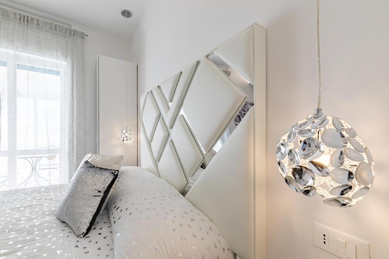 Prezioso Suites & Rooms Lecce Buitenkant foto