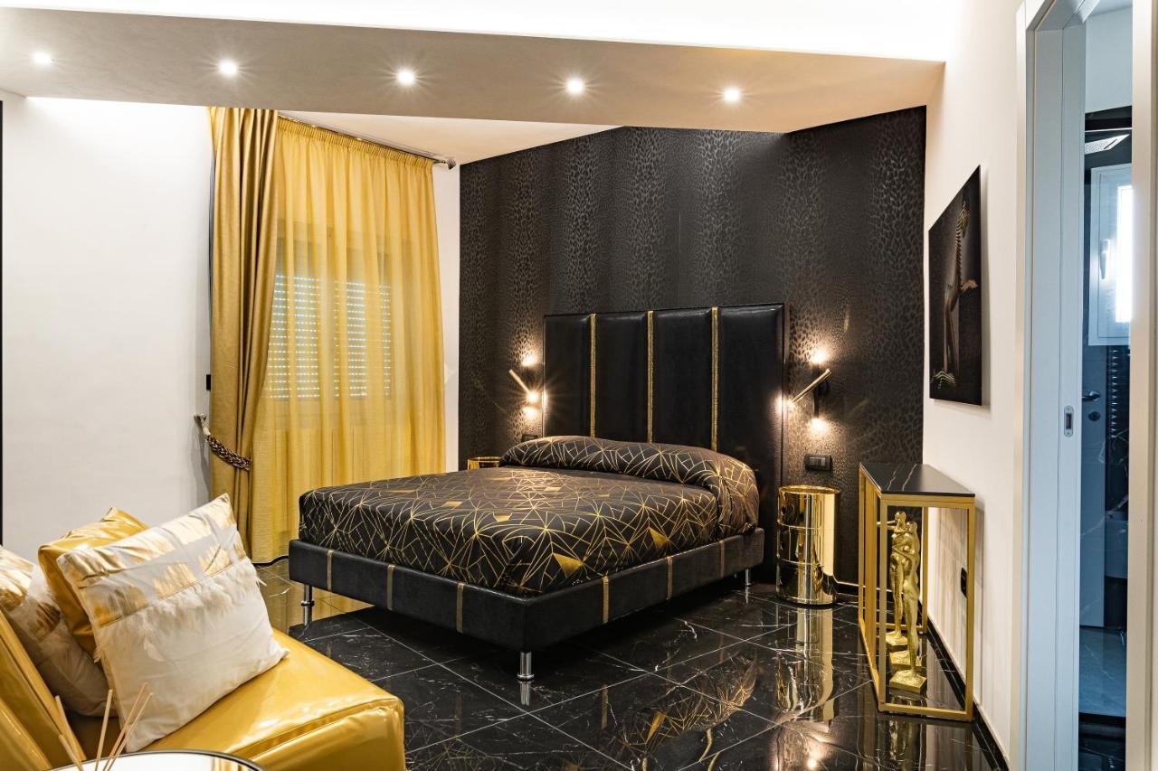 Prezioso Suites & Rooms Lecce Buitenkant foto