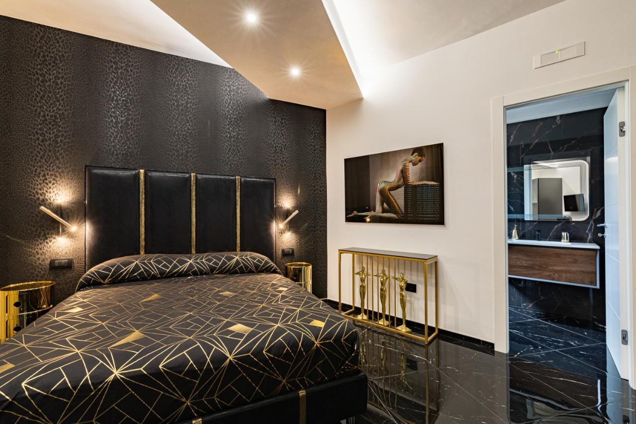 Prezioso Suites & Rooms Lecce Buitenkant foto