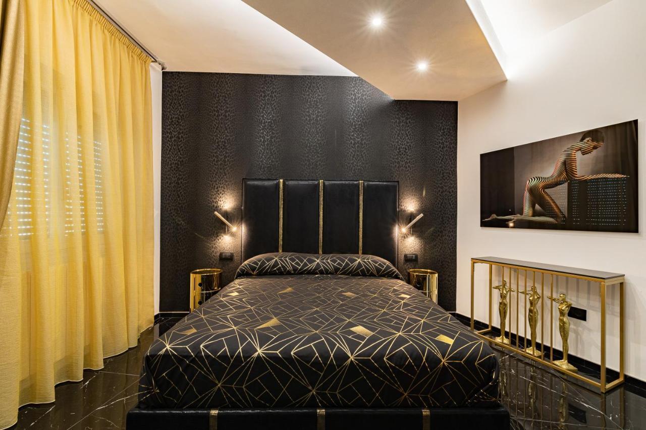 Prezioso Suites & Rooms Lecce Buitenkant foto