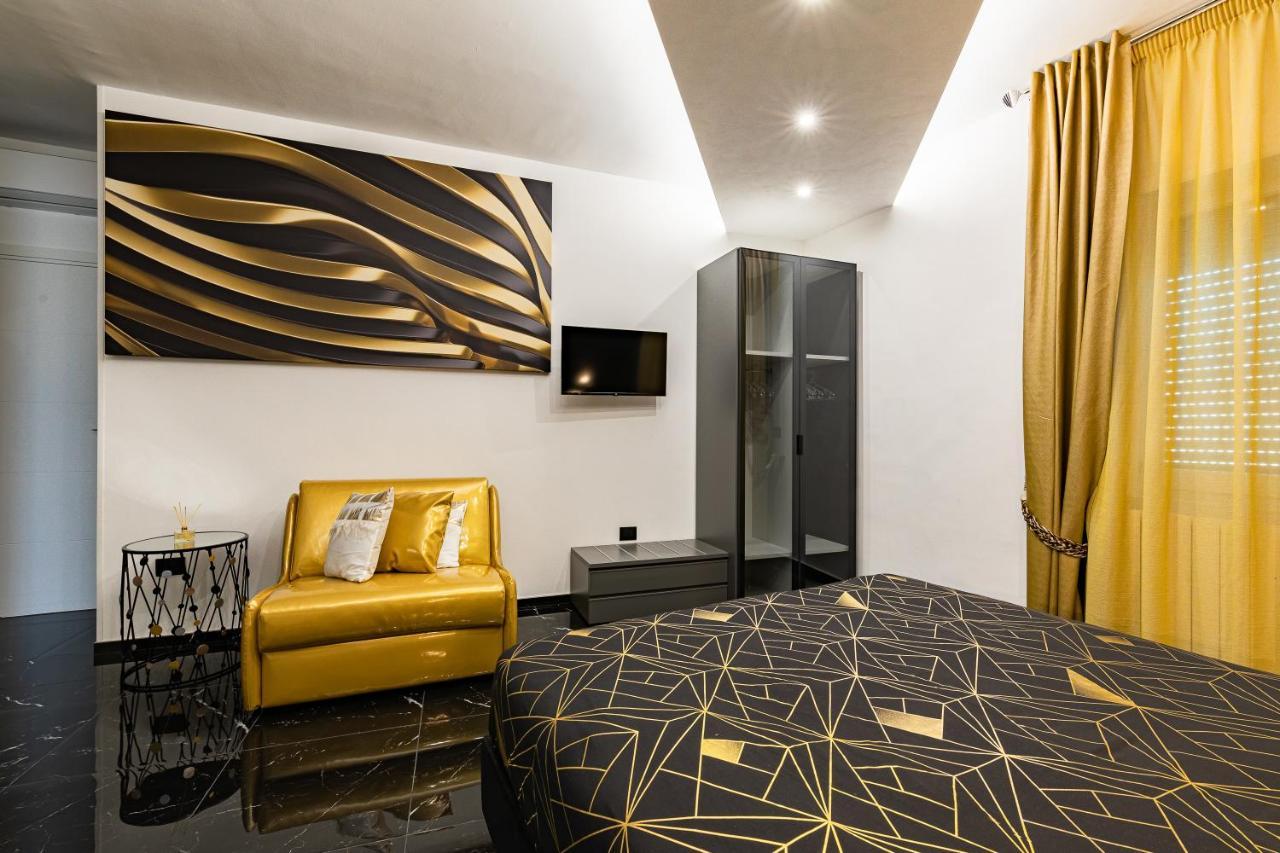Prezioso Suites & Rooms Lecce Buitenkant foto
