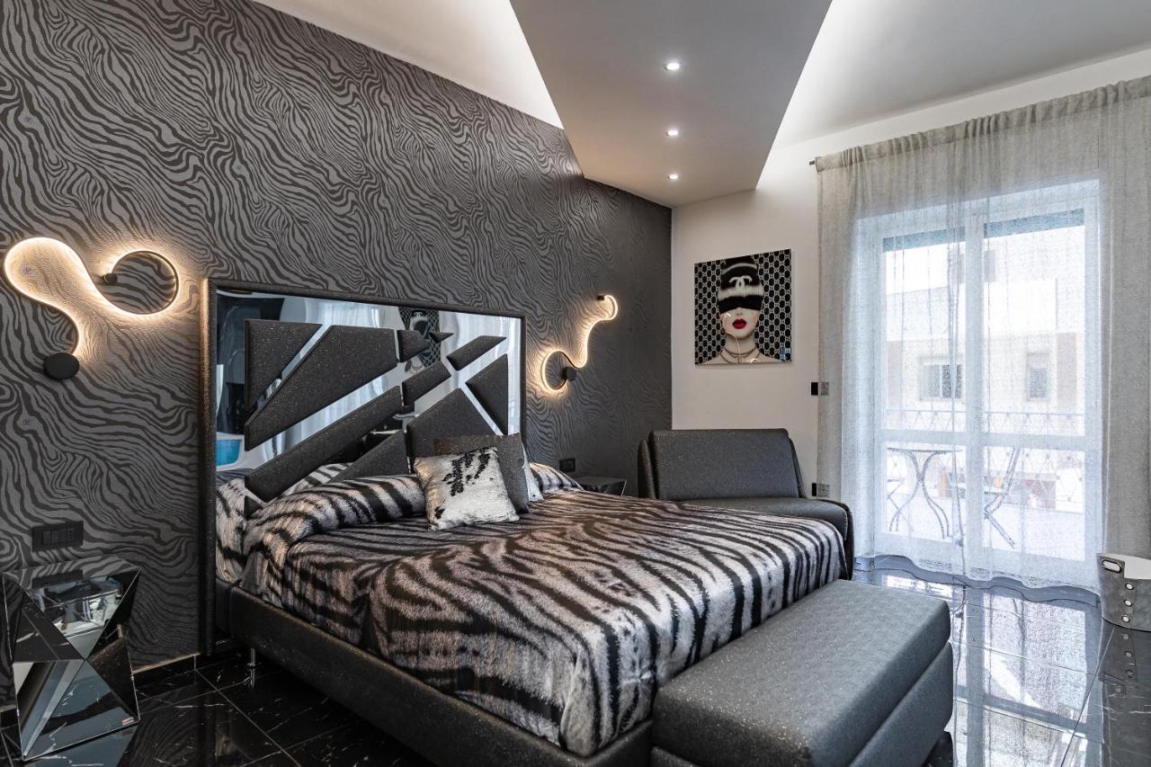 Prezioso Suites & Rooms Lecce Buitenkant foto